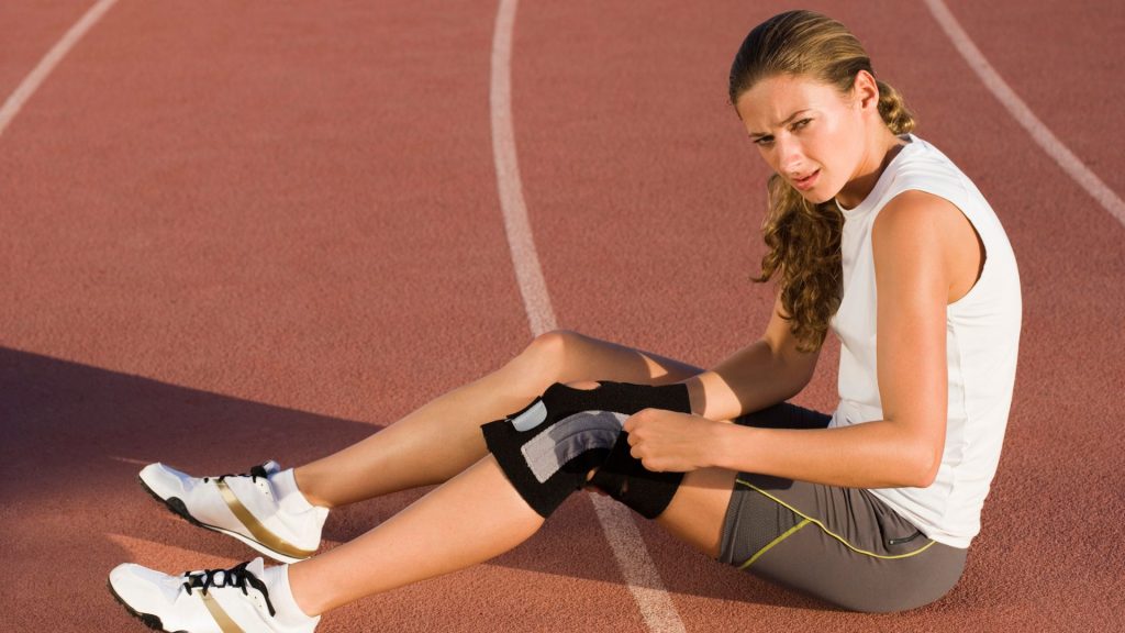 knee braces while working out